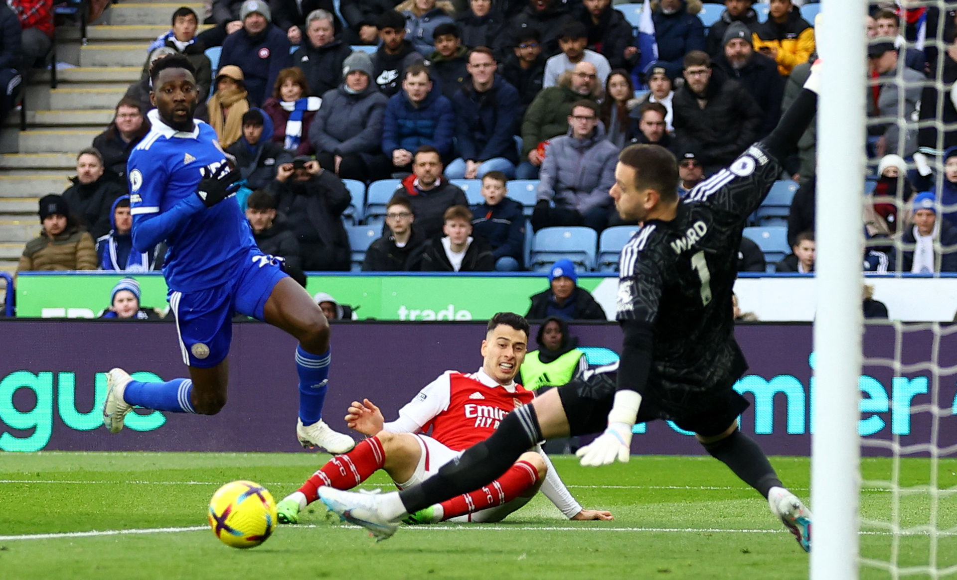 很可能在比 很可能在比