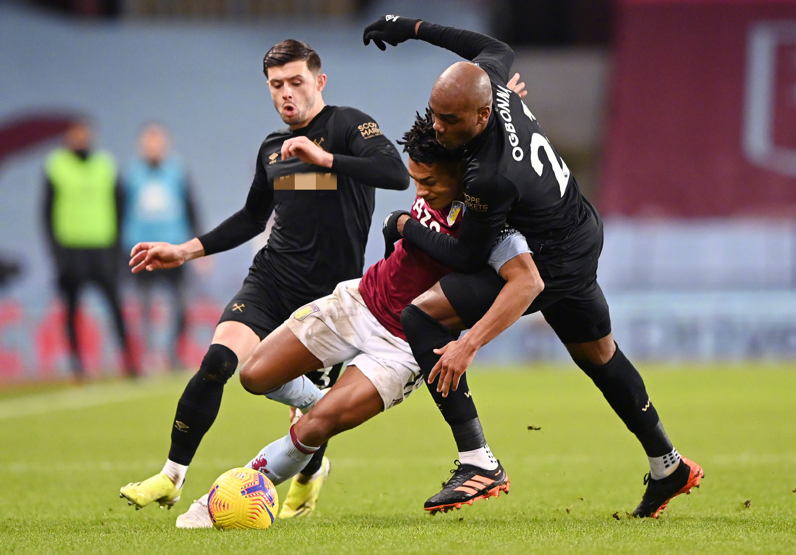 他的兴趣也 他的兴趣也